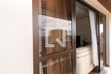 Apartamento à venda com 165m², 4 quartos e 2 vagasVaranda da Sala