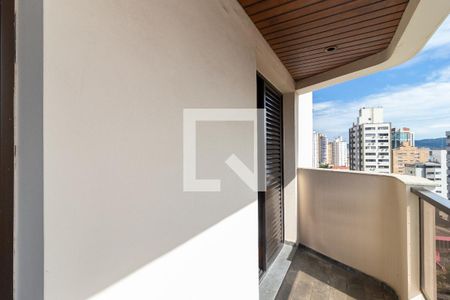 Apartamento à venda com 165m², 4 quartos e 2 vagasVaranda da Suíte 1