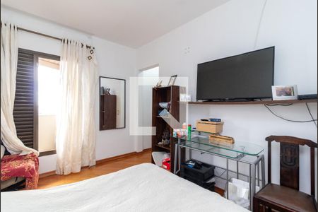 Apartamento à venda com 165m², 4 quartos e 2 vagasSuíte 2