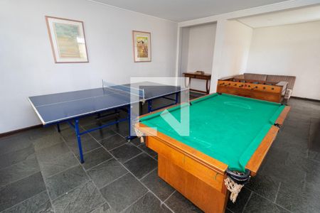 Apartamento à venda com 165m², 4 quartos e 2 vagasSalão de jogos