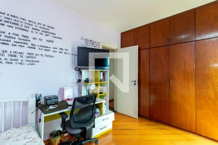 Apartamento à venda com 165m², 4 quartos e 2 vagasQuarto 3