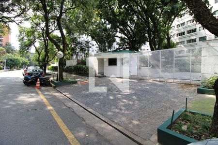 Apartamento para alugar com 62m², 2 quartos e 1 vagaFachada e portaria