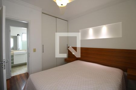 Suíte - Armários de apartamento para alugar com 2 quartos, 62m² em Bela Aliança, São Paulo