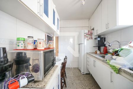 Apartamento para alugar com 70m², 2 quartos e 1 vagaCozinha