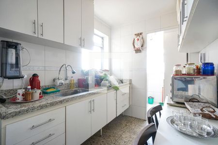 Apartamento para alugar com 70m², 2 quartos e 1 vagaCozinha