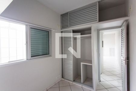 Quarto de kitnet/studio para alugar com 1 quarto, 25m² em Umuarama, Uberlândia