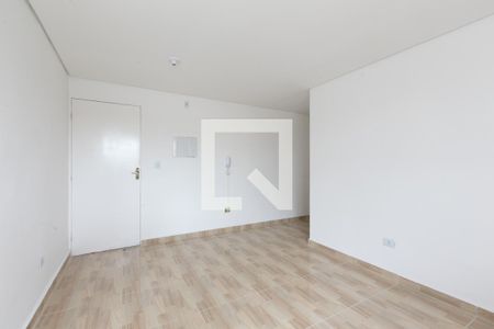 Sala - Cozinha de apartamento para alugar com 2 quartos, 50m² em Vila Carmosina, São Paulo