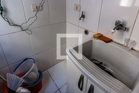 Apartamento à venda com 49m², 2 quartos e sem vaga Apartamento à venda com 49m², 2 quartos e sem vagaÁrea de serviço