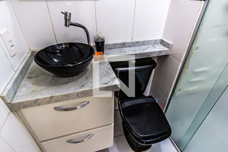 Apartamento à venda com 49m², 2 quartos e sem vaga Apartamento à venda com 49m², 2 quartos e sem vagaBanheiro