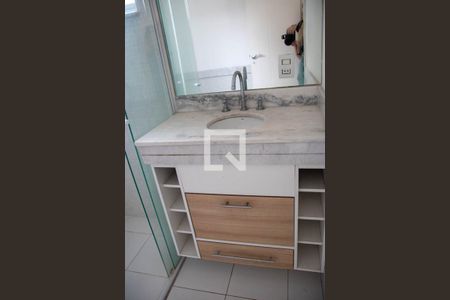 Casa para alugar com 400m², 4 quartos e 5 vagasBanheiro 3