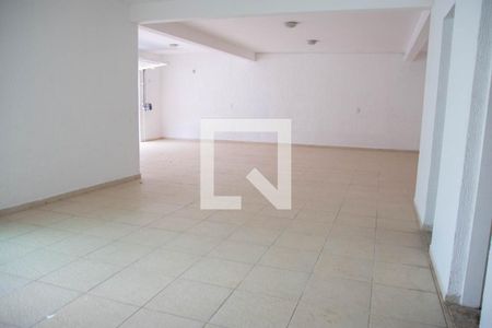 Casa para alugar com 400m², 4 quartos e 5 vagasChurrasqueira