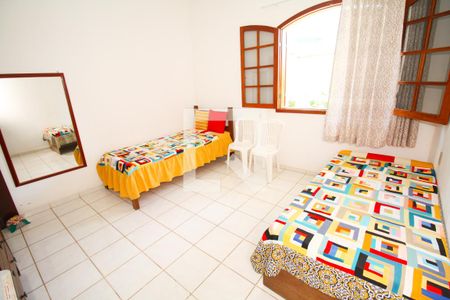 Casa à venda com 219m², 3 quartos e 6 vagasQuarto 