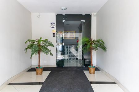 Apartamento para alugar com 70m², 2 quartos e 1 vaga Apartamento para alugar com 70m², 2 quartos e 1 vagaHall