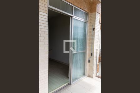 Apartamento para alugar com 70m², 2 quartos e 1 vaga Apartamento para alugar com 70m², 2 quartos e 1 vagaVaranda da Sala