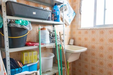 Apartamento para alugar com 70m², 2 quartos e 1 vaga Apartamento para alugar com 70m², 2 quartos e 1 vagaÁrea de Serviço