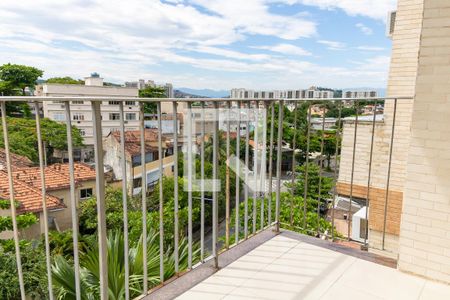 Apartamento para alugar com 70m², 2 quartos e 1 vaga Apartamento para alugar com 70m², 2 quartos e 1 vagaVaranda da Sala