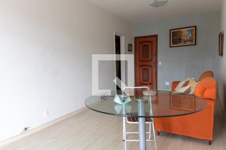 Apartamento para alugar com 70m², 2 quartos e 1 vaga Apartamento para alugar com 70m², 2 quartos e 1 vagaSala