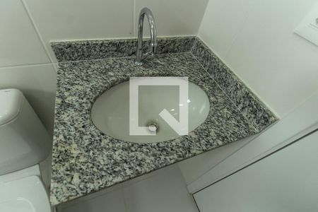 Apartamento para alugar com 74m², 3 quartos e 2 vagasBanheiro da Suíte