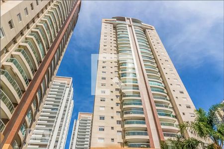 Apartamento à venda com 117m², 3 quartos e 2 vagasFachada