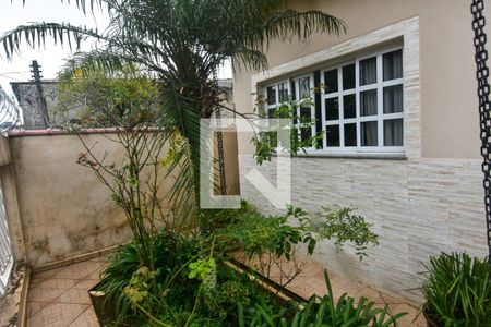 Casa à venda com 260m², 5 quartos e 7 vagas Casa à venda com 260m², 5 quartos e 7 vagasQuintal