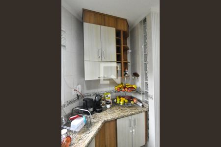 Casa à venda com 260m², 5 quartos e 7 vagas Casa à venda com 260m², 5 quartos e 7 vagasCozinha