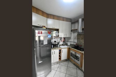 Casa à venda com 260m², 5 quartos e 7 vagas Casa à venda com 260m², 5 quartos e 7 vagasCozinha