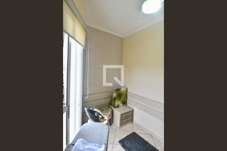 Casa à venda com 260m², 5 quartos e 7 vagas Casa à venda com 260m², 5 quartos e 7 vagasQuarto 2