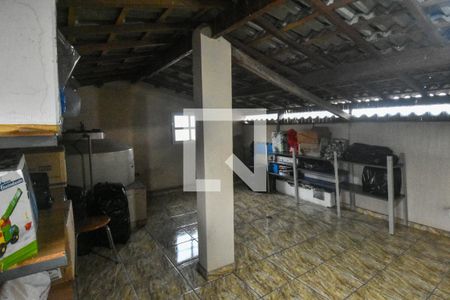 Casa à venda com 260m², 5 quartos e 7 vagas Casa à venda com 260m², 5 quartos e 7 vagasQuarto 4