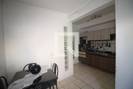 Casa de condomínio à venda com 102m², 3 quartos e 2 vagasSala de Jantar