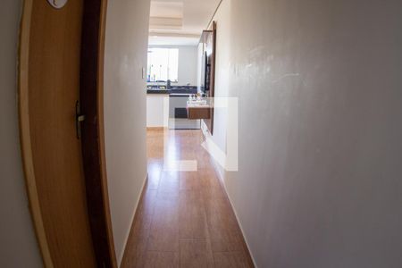 Corredor de apartamento à venda com 3 quartos, 136m² em Diamante (barreiro), Belo Horizonte