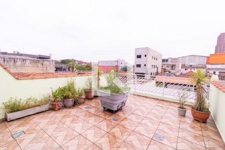 Quintal de casa à venda com 3 quartos, 200m² em Cidade Antônio Estevão de Carvalho, São Paulo