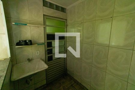 Casa à venda com 200m², 3 quartos e 6 vagas Casa à venda com 200m², 3 quartos e 6 vagasÁrea de Serviço