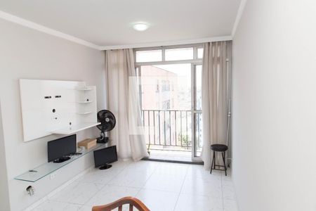 Sala de apartamento para alugar com 2 quartos, 52m² em Taboão, Diadema