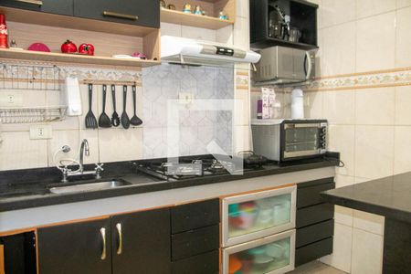 Casa para alugar com 70m², 3 quartos e 2 vagasCozinha