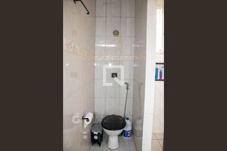 Casa para alugar com 70m², 3 quartos e 2 vagasBanheiro