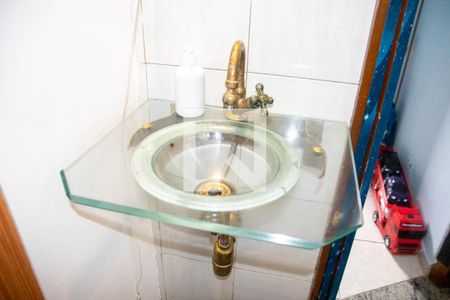 Casa para alugar com 70m², 3 quartos e 2 vagasBanheiro