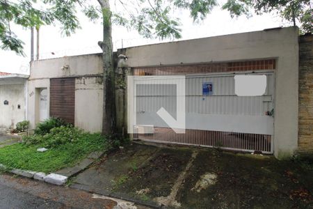 Casa para alugar com 189m², 4 quartos e 3 vagasFachada