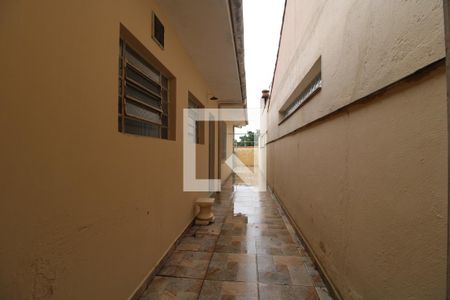 Casa para alugar com 189m², 4 quartos e 3 vagasQuintal lateral