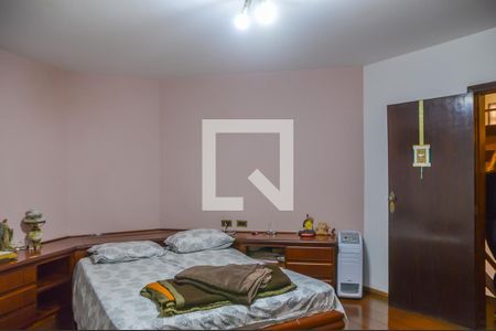 Casa à venda com 500m², 4 quartos e 6 vagasQuarto Suíte