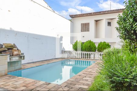 Casa à venda com 500m², 4 quartos e 6 vagasPiscina