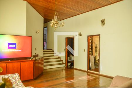 Casa à venda com 500m², 4 quartos e 6 vagasSala de TV