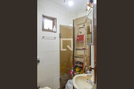 Casa à venda com 500m², 4 quartos e 6 vagasBanheiro da Suíte 2