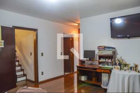 Casa à venda com 500m², 4 quartos e 6 vagasQuarto Suíte