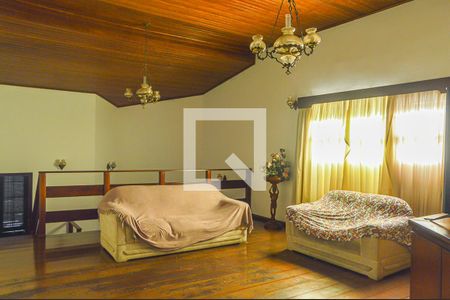 Casa à venda com 500m², 4 quartos e 6 vagasSala de TV