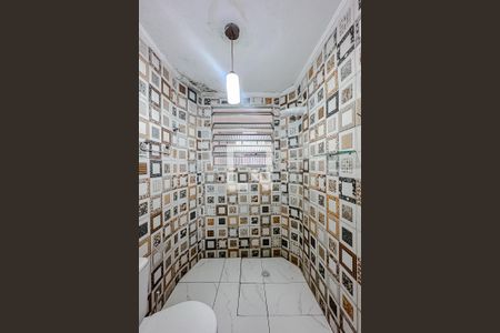 Apartamento à venda com 47m², 1 quarto e sem vagaBanheiro