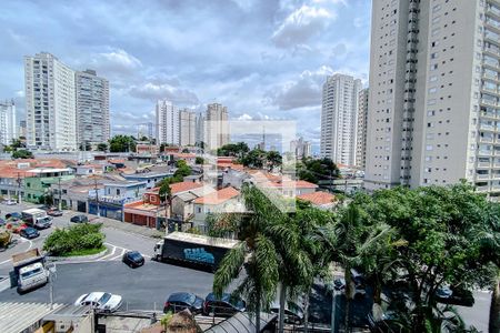 Apartamento para alugar com 3 quartos, 64m² em Vila Bertioga, São Paulo