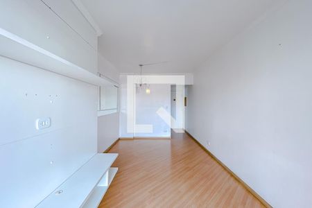 Sala de apartamento para alugar com 3 quartos, 64m² em Vila Bertioga, São Paulo