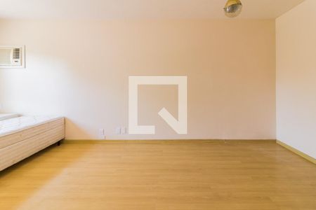 Apartamento para alugar com 35m², 1 quarto e 1 vagaSala/Quarto