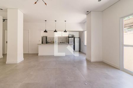 Apartamento para alugar com 35m², 1 quarto e 1 vagaÁrea comum - Salão de festas