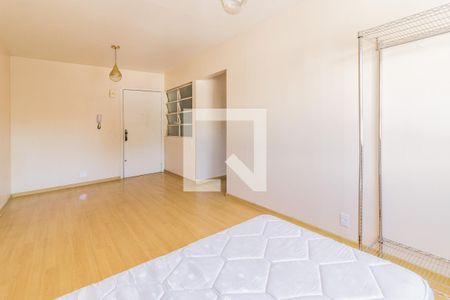Apartamento para alugar com 35m², 1 quarto e 1 vagaSala/Quarto